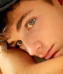 Hot Teen Male Model - 3 - Ozzy Nicholls - Non-Nude 611c30e71057b.jpg