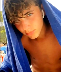 Hot Teen Male Model - 3 - Ozzy Nicholls - Non-Nude 611c31bd8014f.jpg