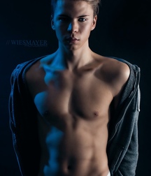 hot, nice, sweet ..II Twink Tube 60ce6c91027a0.jpg