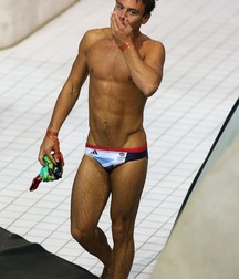 sport bulge different guys  61006eb7d6f11.jpg
