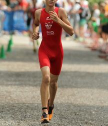 sport bulge different guys  61006ef26d120.jpg