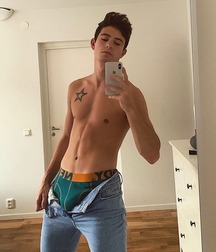 Twink Tube Boys Selfies Sexy 2 60d927d9d3c61.jpg