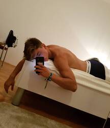 Beautiful boys Selfies Twink Tube 6 60d92e40b089b.jpg
