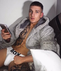 Boys Selfies Gay Porn Snapshots 7 60db50dbb8fc3.jpg