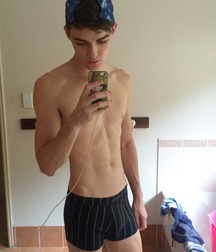 Boys Selfies Gay Porn Snapshots 7 60db50e3eb33b.jpg