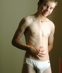 Twink Tube Teen Model In Briefs 3 60e3b2f97c47a.jpg