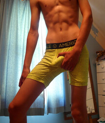 NekoBoys - Beautiful Sporty Twinks Tube 610c15e92eb44.jpg