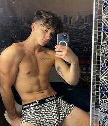 NekoBoys - Selfie Twink Tube 61548b8ec8481.jpg