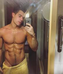 Sexy Towel Guys Twink Tube Cute 619596c3005c5.jpg