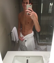 Sexy Towel Guys Twink Tube Cute 619596c846f15.jpg