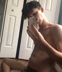 Beautiful Boys in Underpants Twinks Tube 61a25ec2512f0.jpg