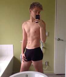 Beautiful Boys in Underpants Twinks Tube 61a25ec9c95b7.jpg