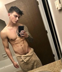 Cute Boys in Towel Twinks Tube Selfies Shower 61b7dfd9bbd13.jpg