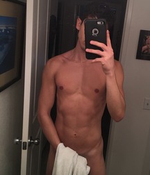 Cute Boys in Towel Twinks Tube Selfies Shower 61b7e00ebbd05.jpg