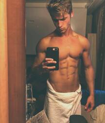 Selfies With Towel Twink Tube Guys 61ba121f8df99.jpg