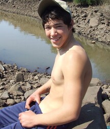Alexis Latin Boy Solo Gay Porn Set 61bcba014fbd8.jpg