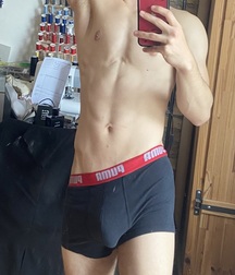Cute Boys in Underpants GayBoysTube Selfies 61bf8d358662b.jpg