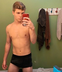 Cute Boys in Underpants GayBoysTube Selfies 61bf8d5358770.jpg