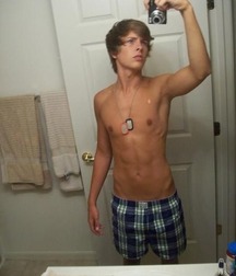 Cute Boys in Underpants GayBoysTube Selfies 61bf8d9f2a0dd.jpg