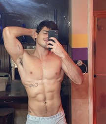 Cute Boys in Underpants Twink Tube Selfies Mirror 61cb60bb8fb0e.jpg