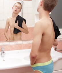 Blond Boy Gay Porn Set Twinks Porn Bathroom 61dde493a1fdd.jpg
