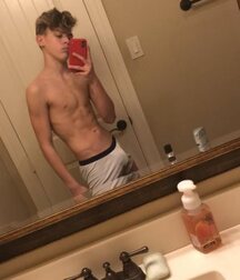 mirror selfies twink tube porn 60d3f076dce3d.jpeg