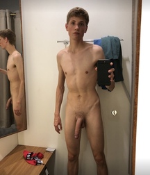 mirror selfies twink tube porn 60d3f0b8d007e.jpeg