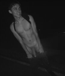 A Plethora Of  Random Black And White Images 60f0debf562a7.jpg