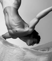 A Plethora Of  Random Black And White Images 60f0deee08503.jpg
