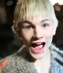 Luke Worrall Bad Boy Supper Model 610730b939c10.jpg