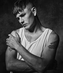 Luke Worrall Bad Boy Supper Model 6107313bc8211.jpg