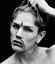 Luke Worrall Bad Boy Supper Model 610733f0c1657.jpg