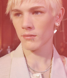 Luke Worrall Bad Boy Supper Model 61073422ac1a5.jpg