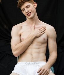 Kevin Thompson Gay Porn 61145566b07a5.jpg