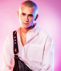 Buzz Cuts 1 611eca7fa748b.jpg