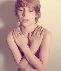 Things I Saw Today Eclectic Twink Tube 6122c293ee264.jpg