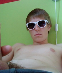 Things I Saw Today Eclectic Twink Tube 6122c29f5027f.jpg