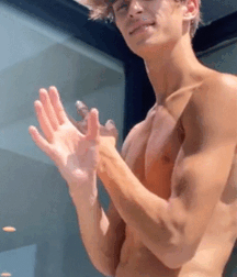 Things I Saw Today Eclectic Twink Tube 6122c2ebef779.gif