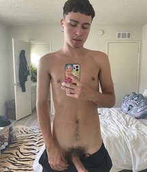 Palate Cleanser Gay Twink Tube 615a4edc5cf38.jpg