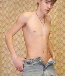 Palate Cleanser Gay Twink Tube 615a4f225b446.jpg