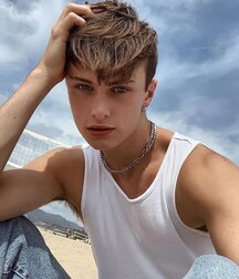 Not A Meatless Monday Twink Tube 61808ed1b1c8d.jpg