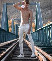 Not A Meatless Monday Twink Tube 618090a9c5d26.jpg
