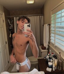 Elephant Walk Gay Porn 61872f2846ead.jpg