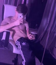 Junge Schwänze pt 1 6195b22486e27.jpg