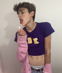 Junge Schwänzegay porn 6199a04a4ad47.jpg