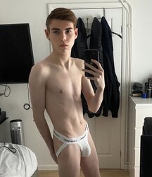 Junge Schwänzegay porn 6199b6faec1a7.jpg