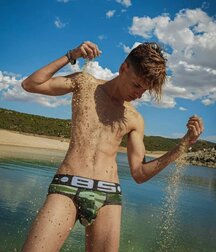 Not A Meatless Monday Delicious Twinks 61ef3b13c18dd.jpg