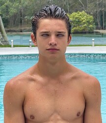 Not A Meatless Monday Delicious Twinks 61ef4168e559e.jpg