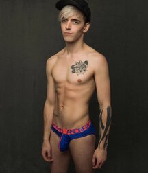 Not A Meatless Monday Delicious Twinks 61ef43b462a43.jpg