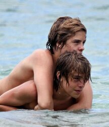 Not A Meatless Monday Delicious Twinks 61ef43f6a1a2d.jpg